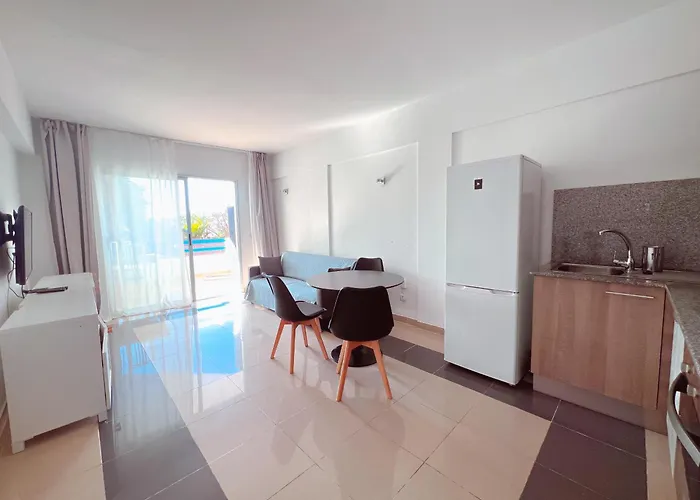 Ocean Breeze 1 Bedroom Apartment, Mirador Paraiso Pp18 *