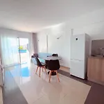 Ocean Breeze 1 Bedroom Apartment, Mirador Paraiso Pp18 *